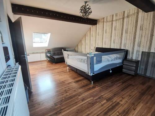 Schlafzimmer DG - 