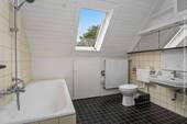 Bad Dachgeschoss (5,18m²) - 