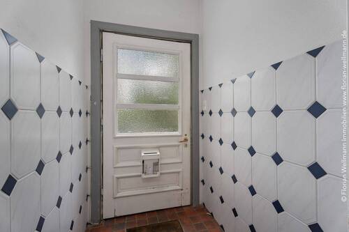 Windfang (2,54m²) - 9 Zimmer Reihenmittelhaus in Bremen