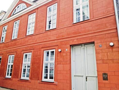 Wohnhaus Klosterstraße - In der Altstadt++außergewöhnliche1-Zimmer-Wohnung++ im Dachgeschoss++mit Galerie