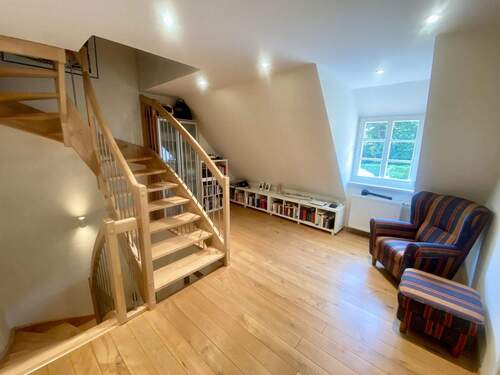 Dachgeschoß mit Aufgang zum Spitzboden - 