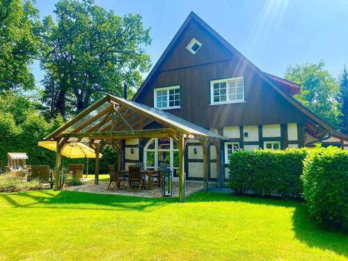 Bild 1 - Idyllisches Fachwerkhaus mit Einliegerwohnung & Garten in Sennestadt