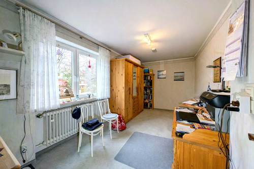 Mögliches Arbeits-oder Kinderzimmer (1.OG) - 