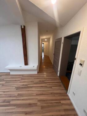 Flur und Eingangsbereich - 