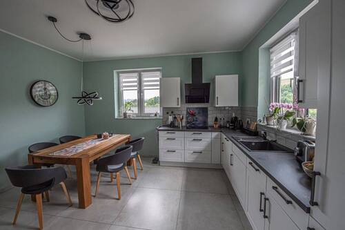 Küche - Einfamilienhaus mit 155,00 m² in Staudernheim zum Kaufen