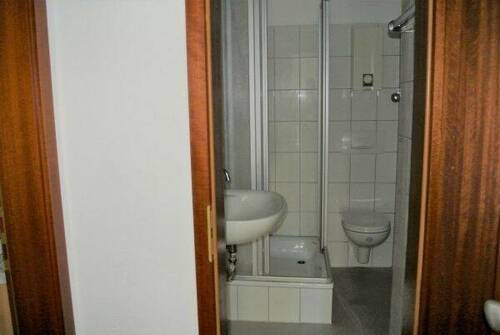 waldbad07.JPG - 2 Zimmer Etagenwohnung in Mülheim an der Ruhr