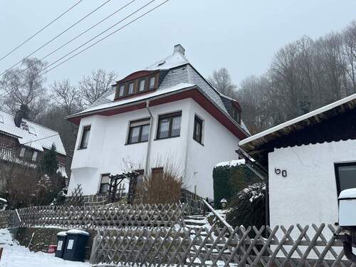 Außenansicht - Einfamilienhaus mit herrlichem Ausblick