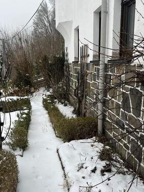 Außenansicht
- Einfamilienhaus mit 110,00 m&sup2; in Sonneberg zum Kaufen