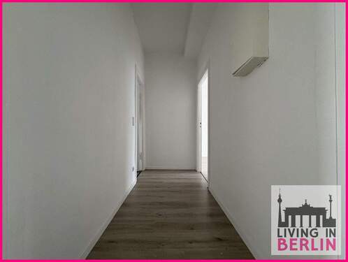 Flur - 2 Zimmer Etagenwohnung zur Miete in Berlin