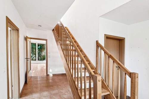 Eingang - 3 Zimmer Einfamilienhaus zum Kaufen in Berlin-Kladow