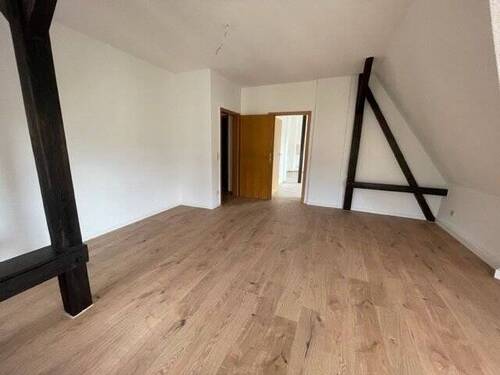 Wohnzimmer...jpg - Etagenwohnung mit 77,00 m&sup2; in Leipzig zur Miete