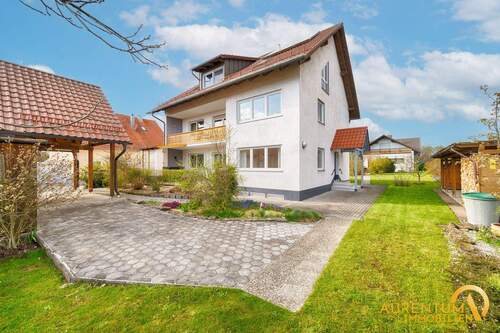 Außenansicht - **Freistehendes, großzügiges und hochwertiges Mehrfamilienhaus in Idealer Lage mit schönem Garten**