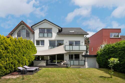 Hausansicht - Mehrfamilienhaus, Wohnhaus mit 345,00 m&sup2; in Frankfurt am Main zum Kaufen