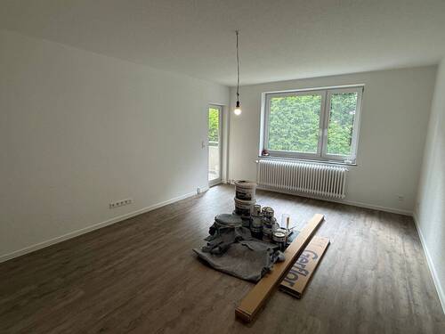 Wohnzimmer - Etagenwohnung mit 68,10 m&sup2; in Wolfenbüttel zur Miete