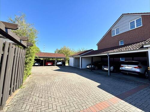 Zufahrt zur Garage - 