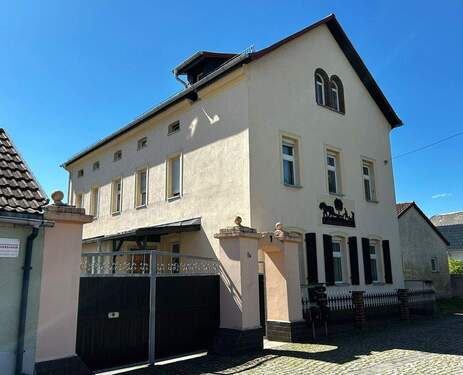 Hier lässt es sich ruhig Leben - 1 Zimmer Mehrfamilienhaus, Wohnhaus zum Kaufen in Neukieritzsch
