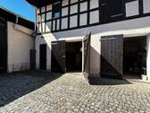 Nebengebäude / im Fachwerk - Mehrfamilienhaus, Wohnhaus mit 285,00 m² in Neukieritzsch zum Kaufen