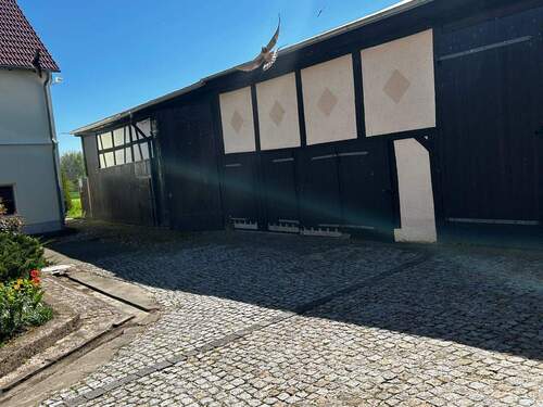 Scheune/ Innenhof Nachbarhof / links - 