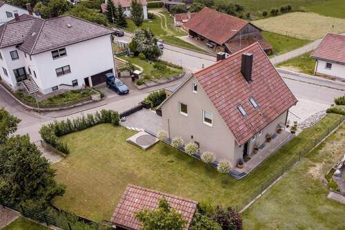 Außenansicht - 8 Zimmer Einfamilienhaus in Ergoldsbach