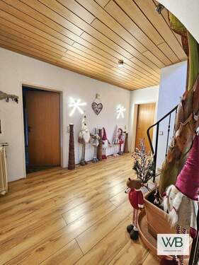 Hauptflur EG - Einfamilienhaus mit 125,00 m&sup2; in Wolfsburg / Fallersleben zum Kaufen