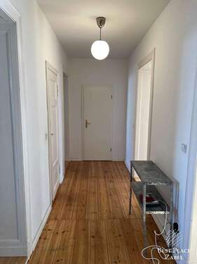 Flur - 3 Zimmer Etagenwohnung in Berlin