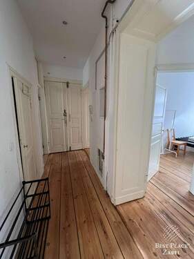 Flur - Etagenwohnung mit 81,00 m&sup2; in Berlin zum Kaufen