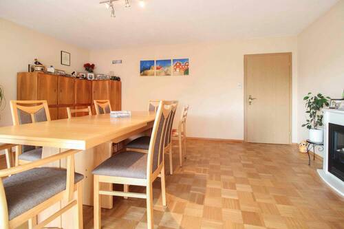 Esszimmer EG - 1 Zimmer Mehrfamilienhaus, Wohnhaus in Tettnang