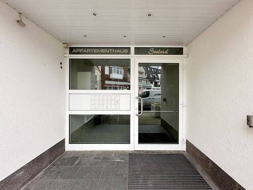 Eingang Ostseite - 