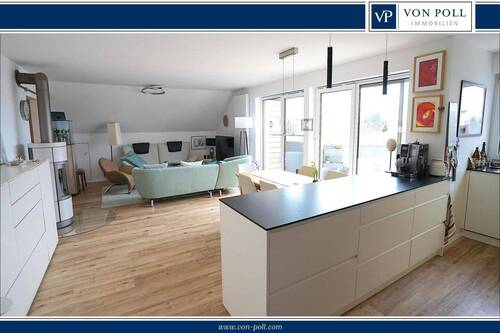 Wohnen - großzügige Dachgeschosswohnung - 698.000,00 EUR Kaufpreis, ca.  136,00 m² Wohnfläche