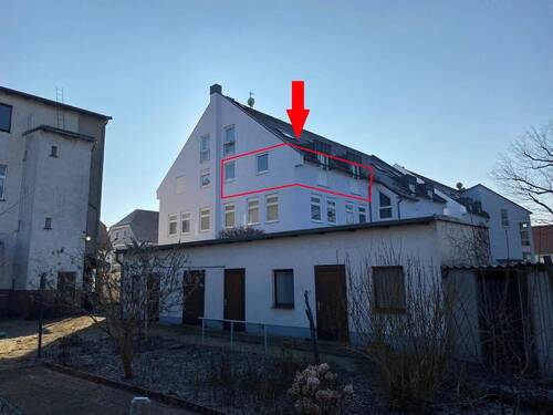 Rückseitige Ansicht mit Wohnungsmarkierung - 