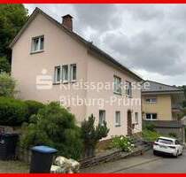 Einfamilienhaus in erhöhter Ortsrandlage - Neuerburg