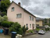Strassenansicht - 5 Zimmer Einfamilienhaus in Neuerburg