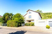 Bild 2 - 7 Zimmer Einfamilienhaus zum Kaufen in Kassel / Brasselsberg