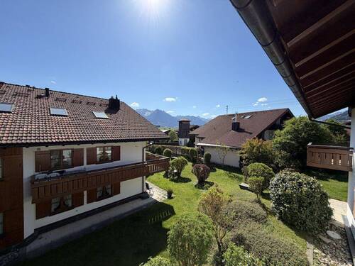 Ausblick Balkon - 2 Zimmer Etagenwohnung zum Kaufen in Bolsterlang