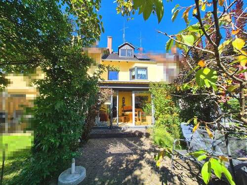 Ansicht - Reserviert - Sonnendurchflutetes, gepflegtes Reihenhaus mit Wintergarten, Solar, moderne EBK uvm.