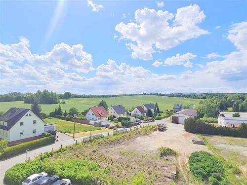 Auslick Balkon - 4 Zimmer Etagenwohnung zur Miete in Wittgensdorf