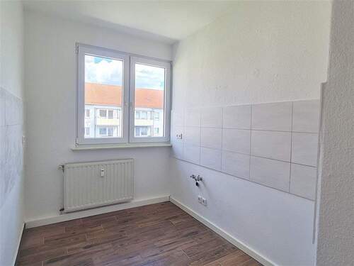 Küche mit Fenster... - 