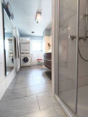 Duschbad
- 