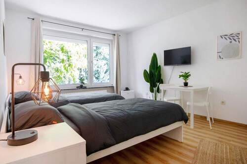 Schlafzimmer - Fensterblick - 