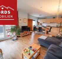 Repräsentative Etagenwohnung mit Balkon und Stellplatz - Lübeck St. Lorenz Nord