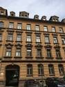 Hausansicht - schöne Wohnung am Rande der Innenstadt: 3-Zimmer Wohnung im 2. OG, Stellplatz mgl.
