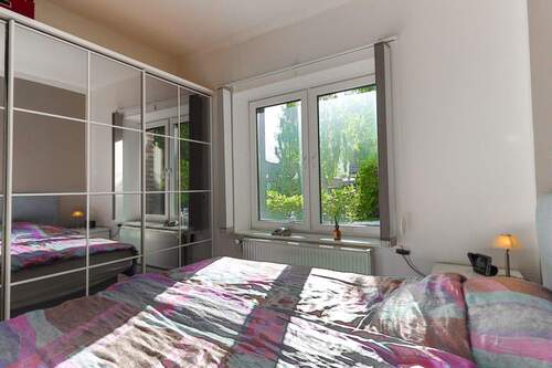 Schlafzimmer EG - 