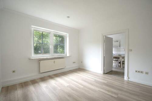 Zimmer 3 - 
