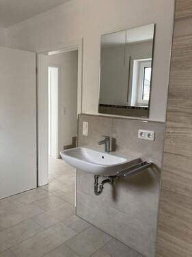 Bad - Reihenendhaus mit 138,70 m&sup2; in Donaustauf zur Miete