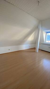 Schlafzimmer - Etagenwohnung mit 57,00 m&sup2; in Frankfurt am Main zum Kaufen