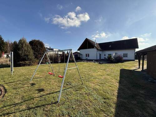 Gartengrundstück - Einfamilienhaus mit 215,00 m&sup2; in Muldestausee zum Kaufen