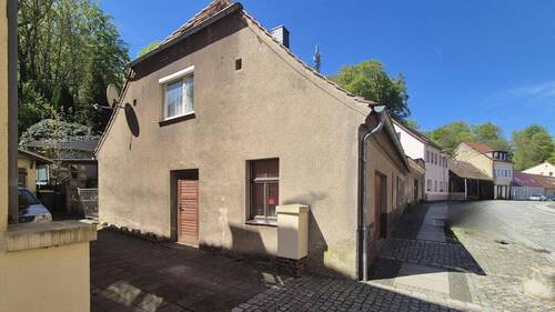 Seitenansicht - 6 Zimmer Einfamilienhaus zum Kaufen in Bad Muskau