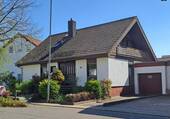 Straßenansicht_2 - 6 Zimmer Einfamilienhaus in Ubstadt-Weiher