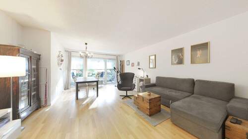 Wohnzimmer - 4 Zimmer Etagenwohnung zum Kaufen in Bergisch Gladbach