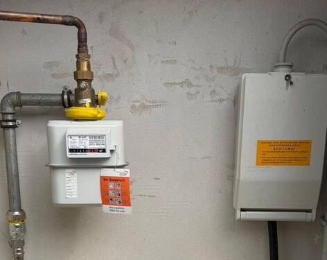 Gas-und-Stromversorgung.jpg - 